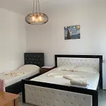 Πανσιόν Serenade 3*