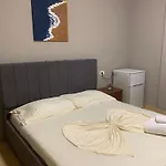Serenade Πανσιόν 3*