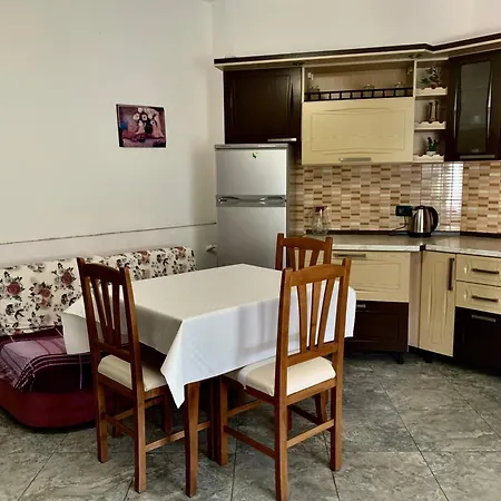 Serenade * Durrës
