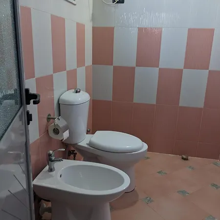 בית הארחה Serenade דורס