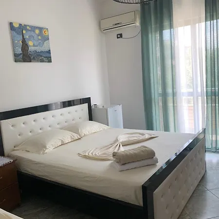 בית הארחה Serenade