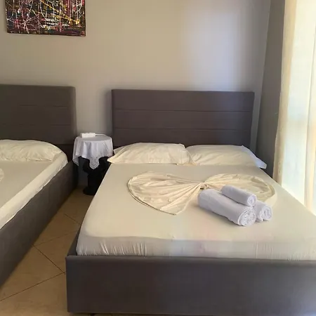 Serenade 3* דורס